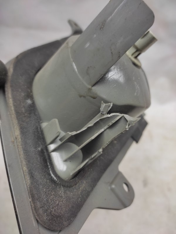 Фонарь внутренний задний левый M35/M45 04-10 2006 Седан 3.5 VQ35DE