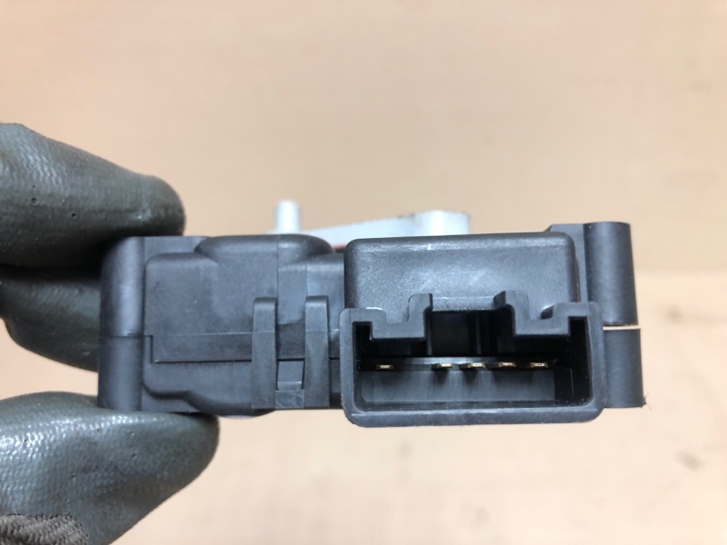 Моторчик заслонки печки MAZDA CX-7 06-12 Внедорожник 2.5 L5