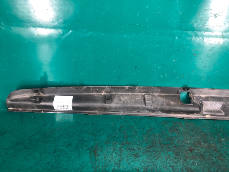 Накладка бампера задняя GX470 02-09 2009 Внедорожник 4.7 2UZFE