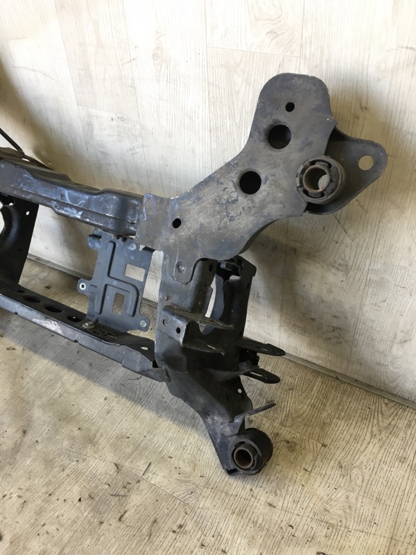 Балка задней подвески FUSION 14- 2013 Седан C20EDEF