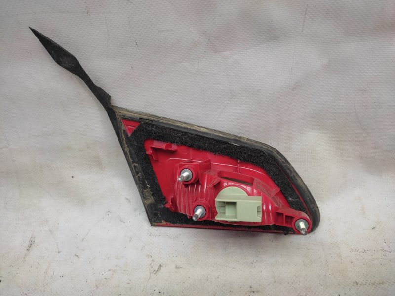 Фонарь внутренний задний правый G25/G35/G37/Q40 06-14 2014 Седан 3.7 VQ37VHR