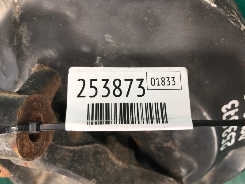 Цапфа правая VOLKSWAGEN PASSAT B8 14- Седан 2.0 DDSA Цапфа правая VOLKSWAGEN PASSAT B8 14- Седан 2.0 DDSA