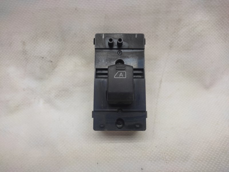 Запчасть кнопка стеклоподъемника задняя INFINITI G25/G35/G37/Q40 06-14 25431-JK40A Б/У Кнопка стеклоподъемника задняя INFINITI G25/G35/G37/Q40 06-14 25431-JK40A Б/У