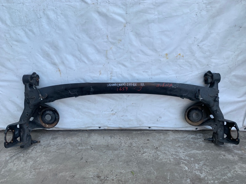 Запчасть балка задней подвески TOYOTA SIENNA 11-16 2015 Минивэн 3.5L 6 42110-08040 Б/У Балка задней подвески TOYOTA SIENNA 11-16 2015 Минивэн 3.5L 6 42110-08040 Б/У