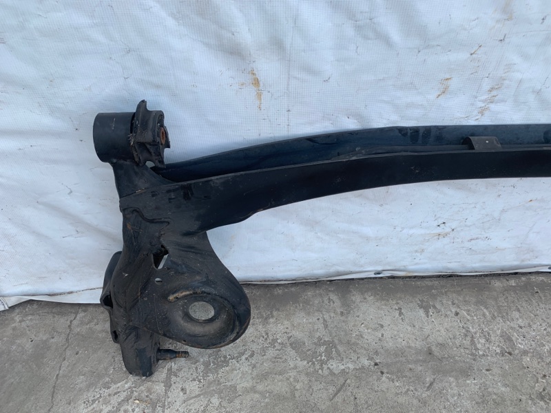 Балка задней подвески SIENNA 11-16 2015 Минивэн 3.5L 6 Балка задней подвески SIENNA 11-16 2015 Минивэн 3.5L 6