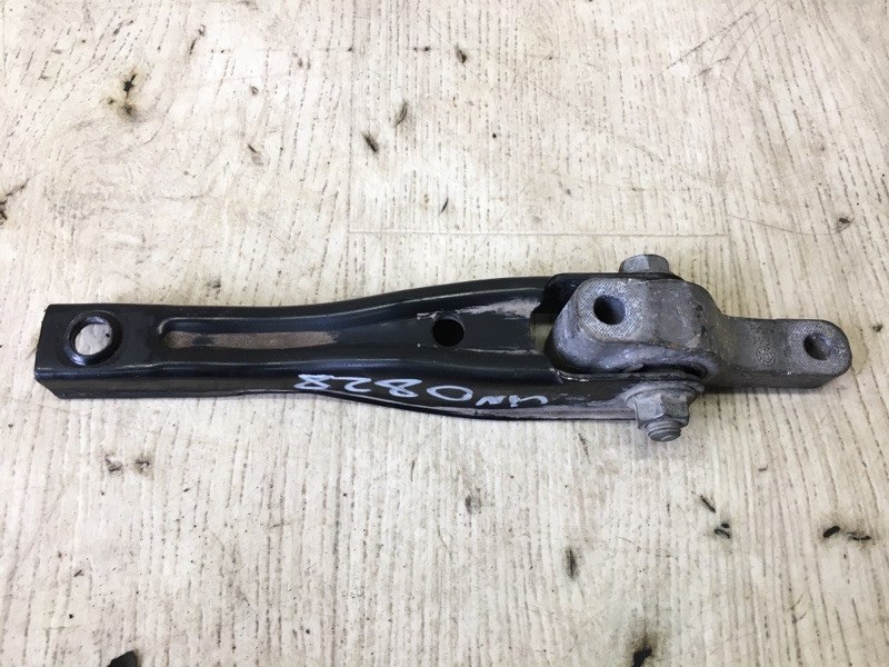 Подушка двигателя нижняя AUDI A3 (8V) 12–17 2015 Седан CNSB 1.8L 5Q0 199 855 J Б/У