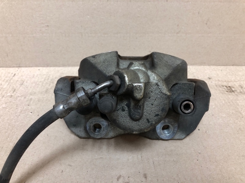 Суппорт тормозной передний левый FOCUS 10-18 2014 Седан 2.0 XQDA