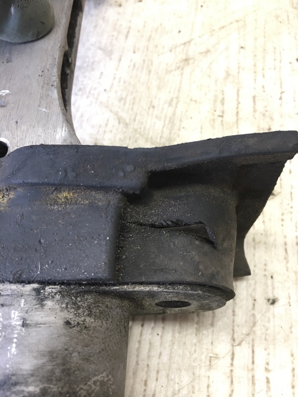 Подушка двигателя нижняя OPTIMA TF 11-16 2015 Седан 2.4 G4KJ