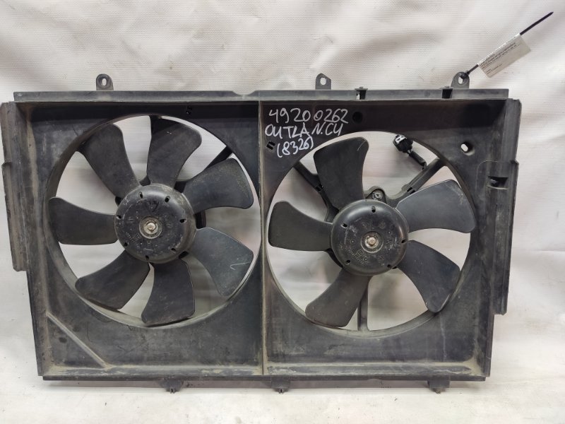 Запчасть диффузор вентилятора основного радиатора MITSUBISHI OUTLANDER 03-07 2005 Внедорожник 2.4 MR993931 Б/У Диффузор вентилятора основного радиатора MITSUBISHI OUTLANDER 03-07 2005 Внедорожник 2.4 MR993931 Б/У