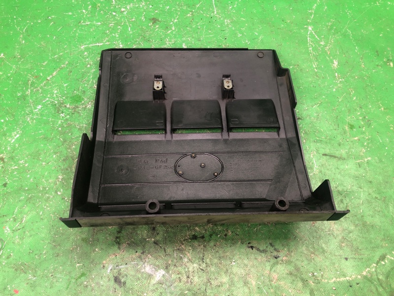 Накладка двигателя декоративная ES300 96-01 1998 MCV20 3.0 1MZFE