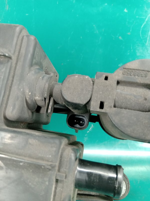 Абсорбер топливный SUBARU TRIBECA B10 07-13 Внедорожник 3.6 EZ36