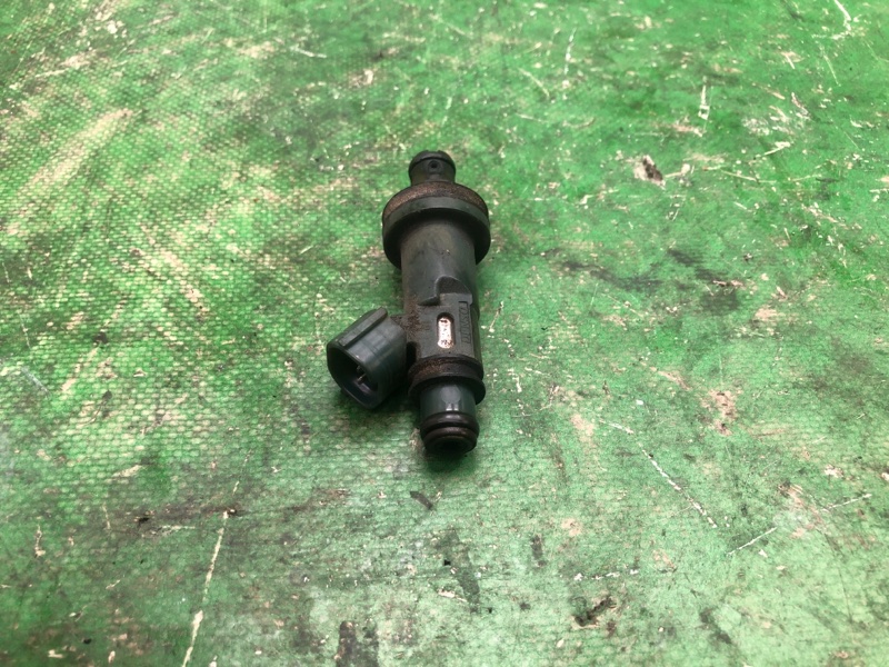 Форсунка топливная LEXUS ES300 96-01 1998 MCV20 3.0 1MZFE 23209-20020 Б/У