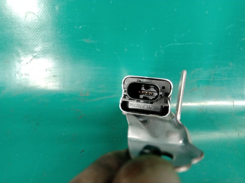 Датчик удара задний левый TRIBECA B10 07-13 2008 Внедорожник 3.6 EZ36