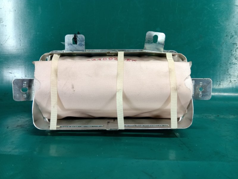 Подушка безопасности пассажира TRIBECA B10 07-13 2008 Внедорожник 3.6 EZ36