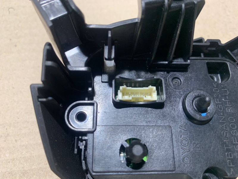 Кнопки на руль правые SIENNA 11-16 2015 Минивэн 3.5L 6