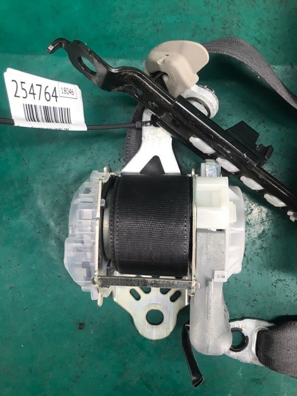 Ремень безопасности передний левый SUBARU TRIBECA B10 07-13 Внедорожник 3.6 EZ36