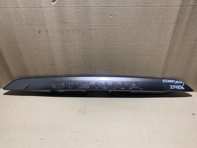 Панель подсветки номера TOYOTA SIENNA 11-16 2015 Минивэн 3.5L 6 76801-08901 Б/У