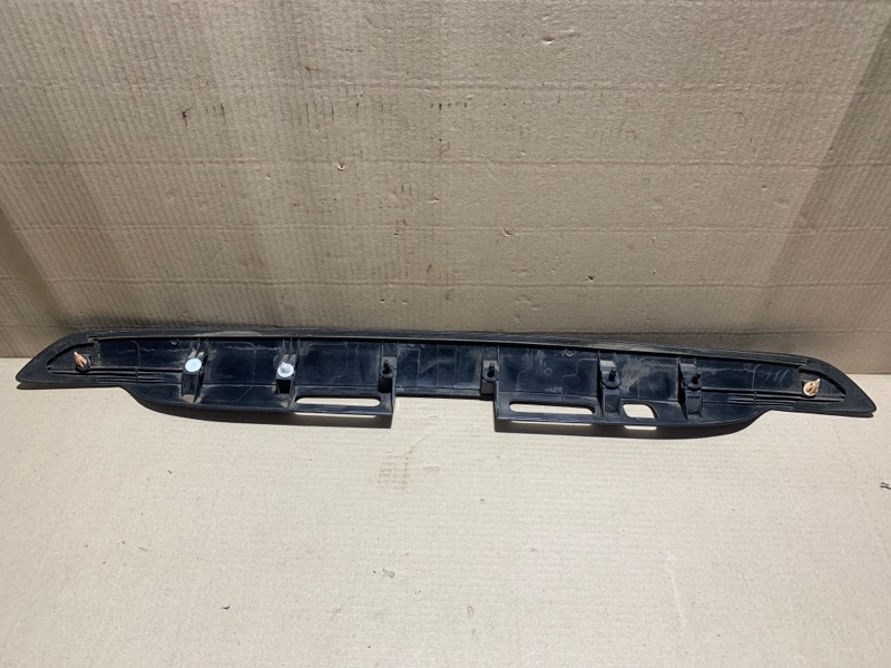 Панель подсветки номера TOYOTA SIENNA 11-16 Минивэн 3.5L 6