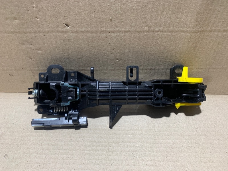 Ручка двери наружная передняя правая TOYOTA SIENNA 11-16 Минивэн 3.5L 6 Ручка двери наружная передняя правая TOYOTA SIENNA 11-16 Минивэн 3.5L 6