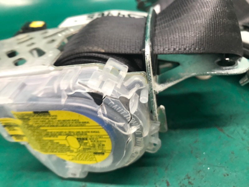 Ремень безопасности передний правый TRIBECA B10 07-13 2008 Внедорожник 3.6 EZ36