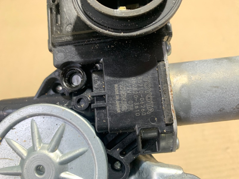 Стеклоподъемник передний правый SIENNA 11-16 2015 Минивэн 3.5L 6 Стеклоподъемник передний правый SIENNA 11-16 2015 Минивэн 3.5L 6