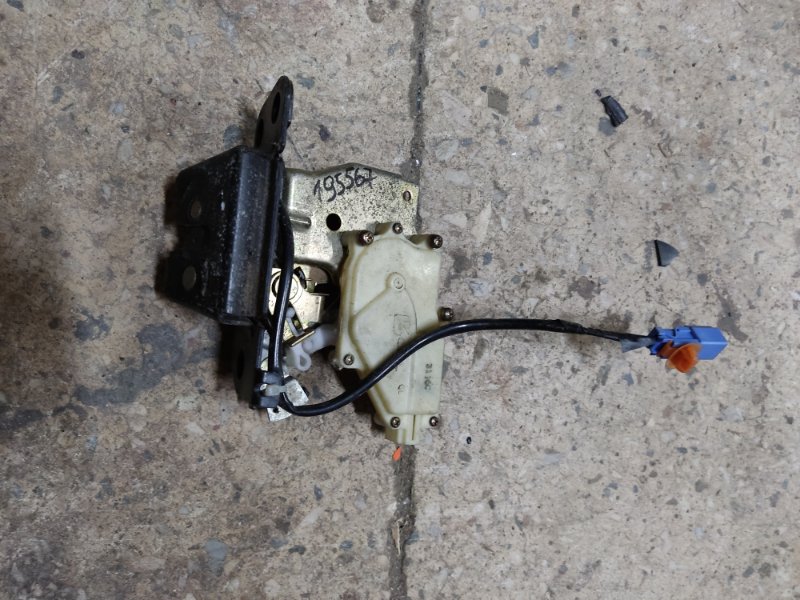 Замок крышки багажника ACURA MDX (YD1) 00-06 2003 Внедорожник 3.5 J35A5 74800-S3V-A01 Б/У