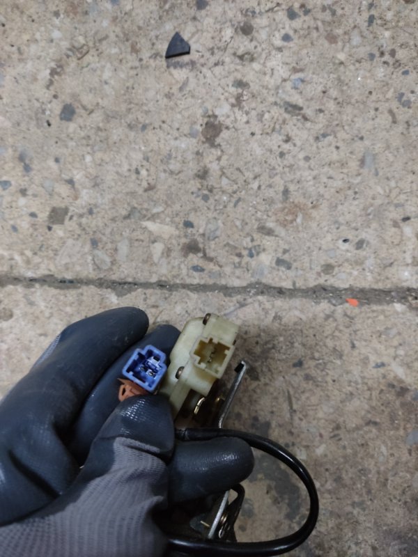 Замок крышки багажника ACURA MDX (YD1) 00-06 Внедорожник 3.5 J35A5