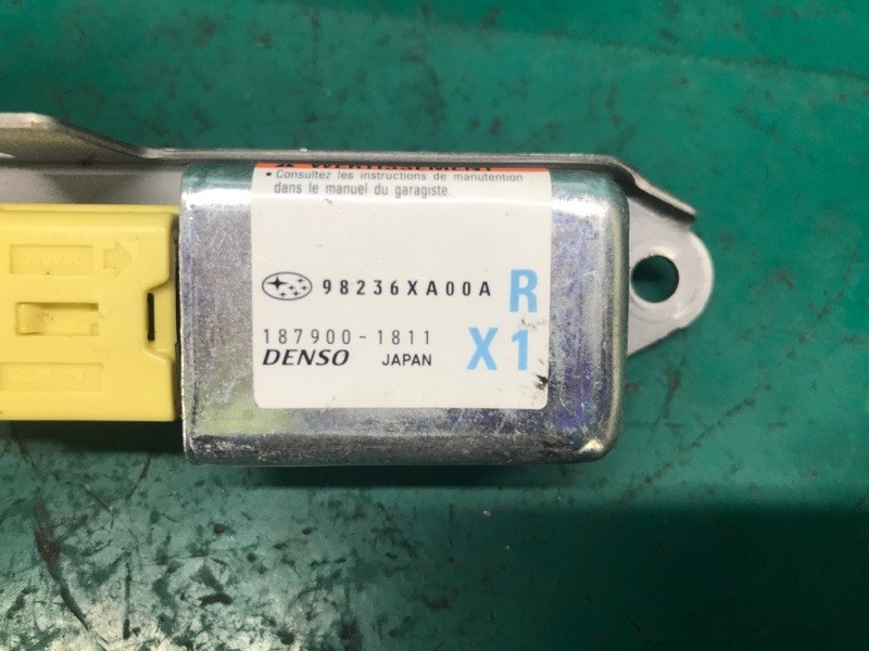 Датчик удара задний правый TRIBECA B10 07-13 2008 Внедорожник 3.6 EZ36