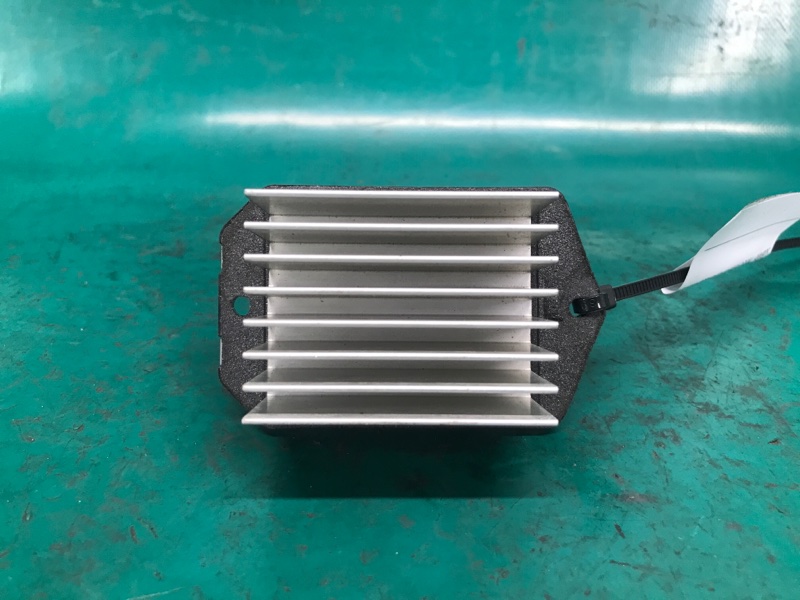 Резистор печки SUBARU TRIBECA B10 07-13 2008 Внедорожник 3.6 EZ36 73533XA00A Б/У