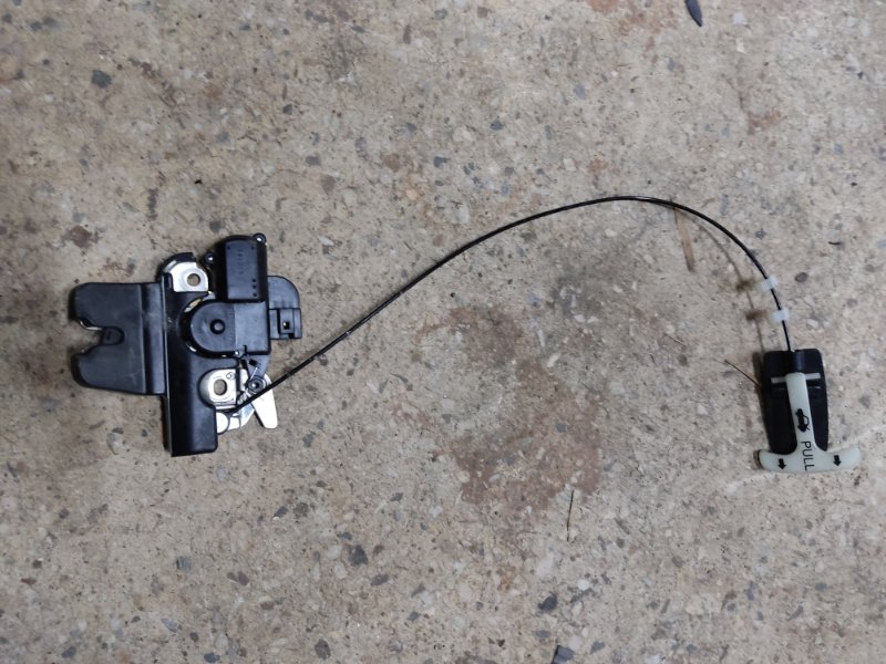 Замок крышки багажника INFINITI G25/G35/G37/Q40 06-14 2014 Седан 3.7 VQ37VHR 84631-JK600 Б/У