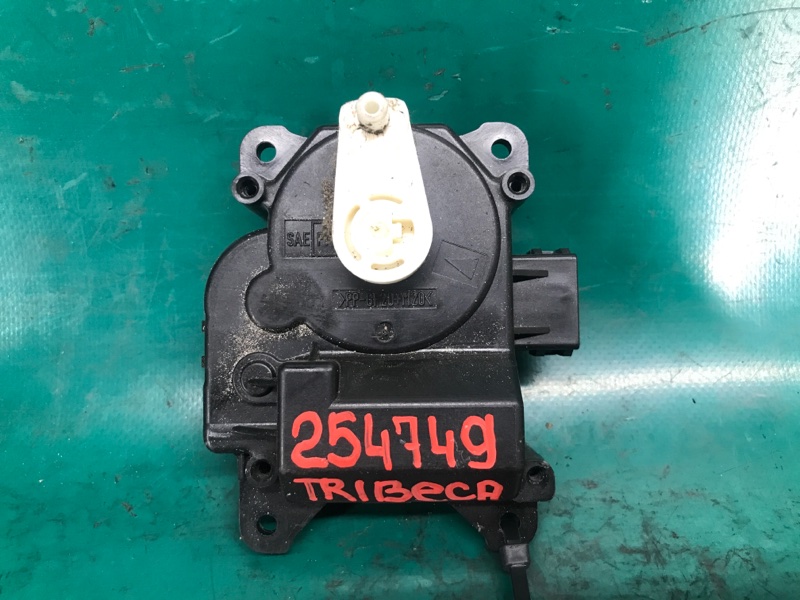 Моторчик заслонки печки левый SUBARU TRIBECA B10 07-13 2008 Внедорожник 3.6 EZ36 72131XA01A Б/У