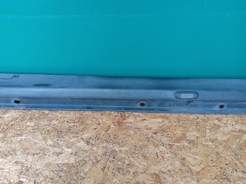 Накладка порога наружная правая TRIBECA B10 07-13 2008 Внедорожник 3.6 EZ36