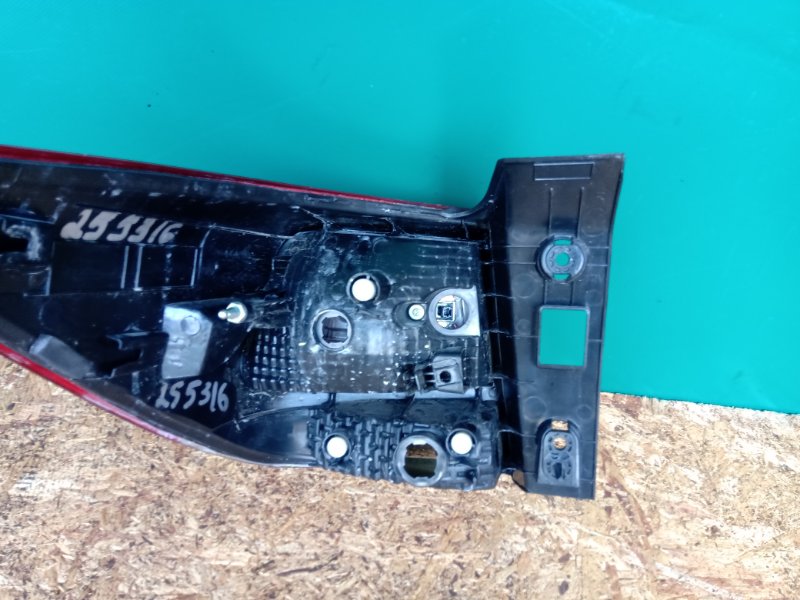 Фонарь наружный правый CROSSTREK 18- 2021