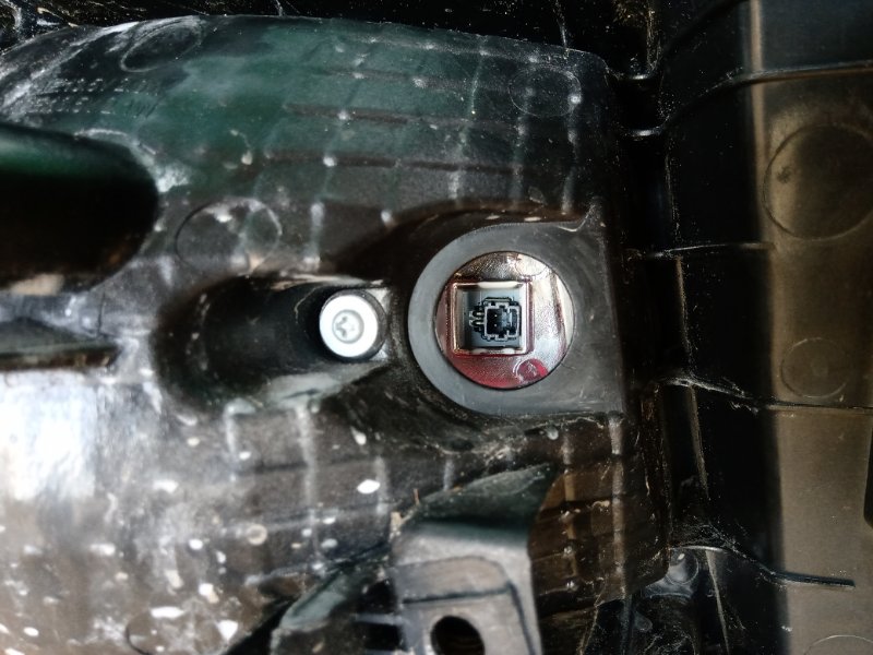 Фонарь наружный правый CROSSTREK 18- 2021