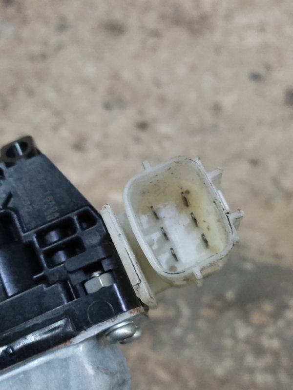 Стеклоподъемник задний правый NISSAN MURANO Z51 07-14 Внедорожник 3.5