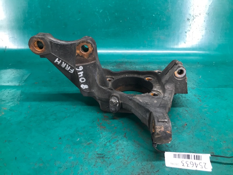 Кулак поворотный передний правый TRIBECA B10 07-13 2008 Внедорожник 3.6 EZ36