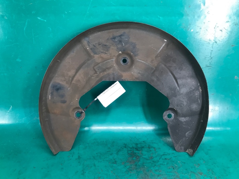 Защита тормозного диска передняя правая SUBARU TRIBECA B10 07-13 2008 Внедорожник 3.6 EZ36 26290XA000 Б/У