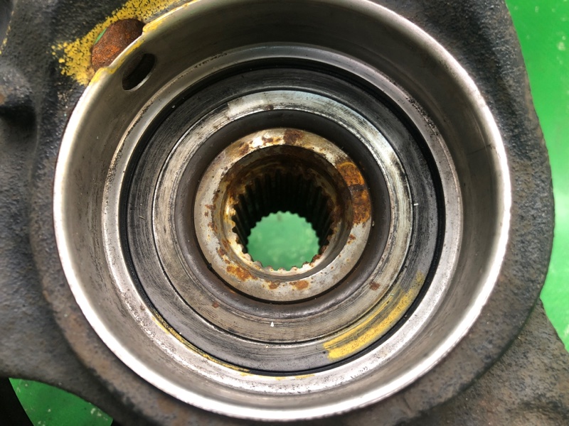 Кулак поворотный левый TOYOTA SOLARA 03-09 COUPE 2.4 2AZFE Кулак поворотный левый TOYOTA SOLARA 03-09 COUPE 2.4 2AZFE