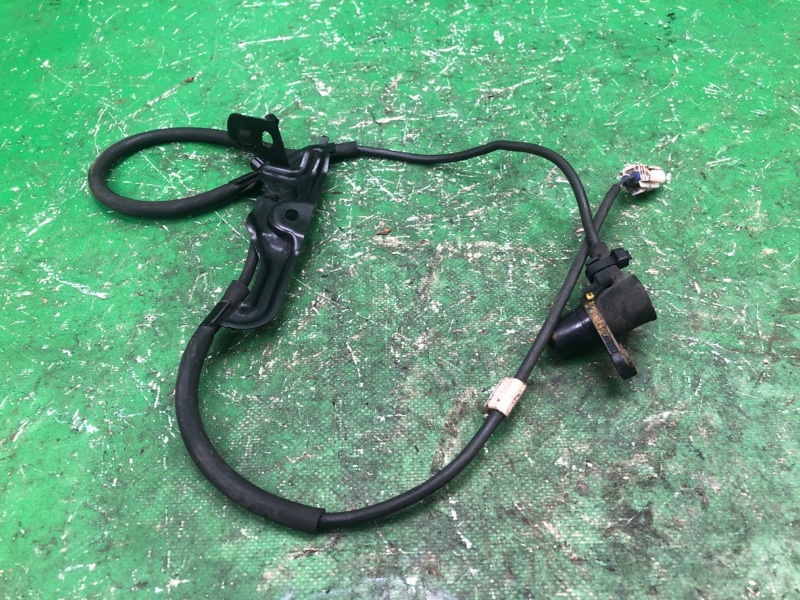 Датчик ABS передний правый TOYOTA SOLARA 03-09 COUPE 2.4 2AZFE 89542-06010 Б/У