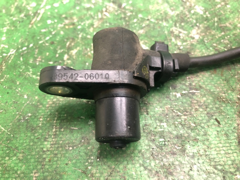 Датчик ABS передний правый SOLARA 03-09 COUPE 2.4 2AZFE