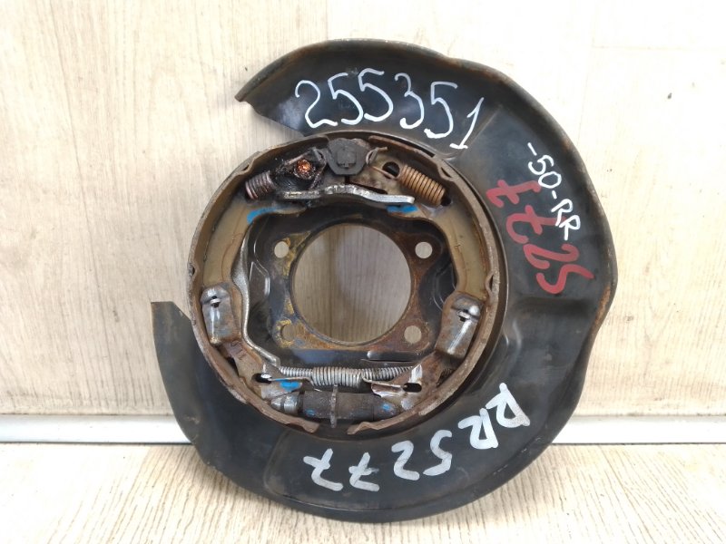 Тормозной механизм задний правый TOYOTA CAMRY 50 12-15 2012 Седан 2.5 4650306080 Б/У