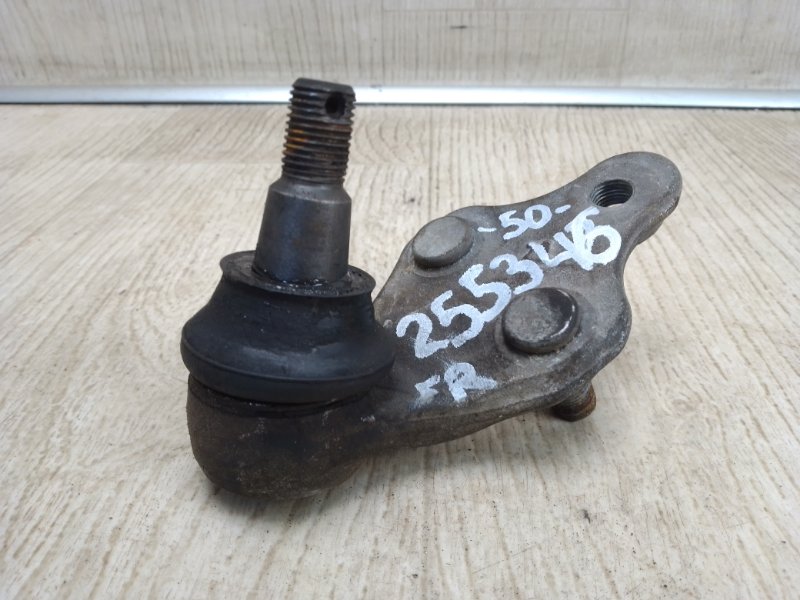 Шаровая опора передняя правая TOYOTA CAMRY 50 12-15 2012 Седан 2.5 4333009810 Б/У