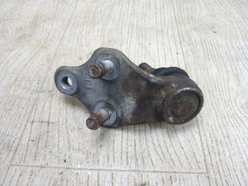 Шаровая опора передняя правая CAMRY 50 12-15 2012 Седан 2.5