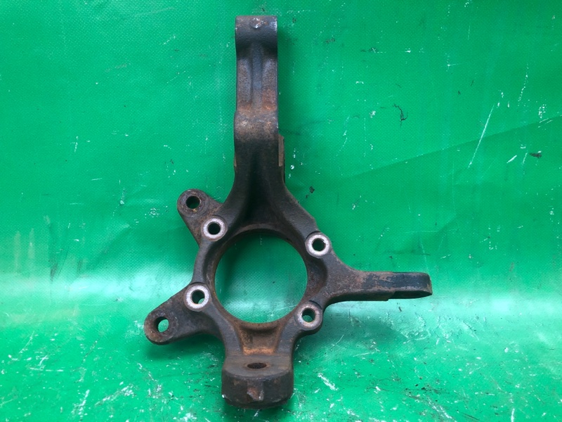 Кулак поворотный передний левый GRAND VITARA 05-15 2006 Внедорожник 2.7