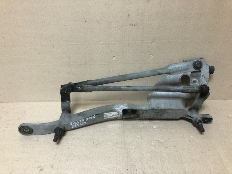 Запчасть трапеция стеклоочистителей FORD FIESTA 08-17 2013 Хэтчбек 1.6 XDEZ BE8Z-17566-A Б/У Трапеция стеклоочистителей FORD FIESTA 08-17 2013 Хэтчбек 1.6 XDEZ BE8Z-17566-A Б/У