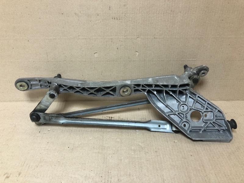 Трапеция стеклоочистителей FIESTA 08-17 2013 Хэтчбек 1.6 XDEZ Трапеция стеклоочистителей FIESTA 08-17 2013 Хэтчбек 1.6 XDEZ