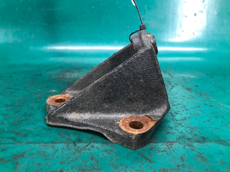 Кронштейн двигателя передний SIENNA 11-16 2015 Минивэн 3.5L 6