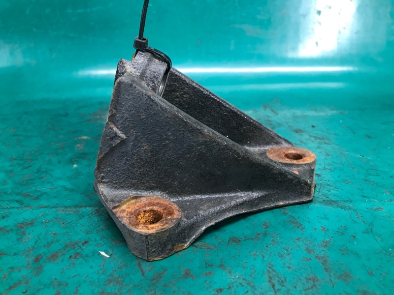 Кронштейн двигателя передний SIENNA 11-16 2015 Минивэн 3.5L 6