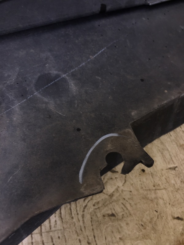 Бампер передний CX-9 06-16 2012 3.7 CA Бампер передний CX-9 06-16 2012 3.7 CA