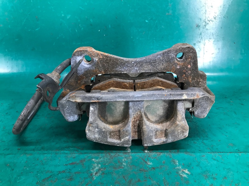 Суппорт тормозной передний левый TLX 14-17 2016 Седан 3.5